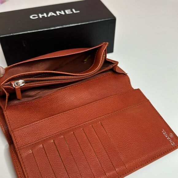 💯Authentic Chanel Caviar Bifold Long Wallet🍀 - Picture 12 of 16